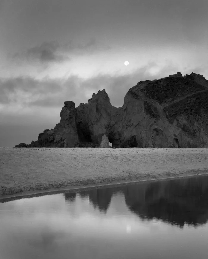 beachscape large rock