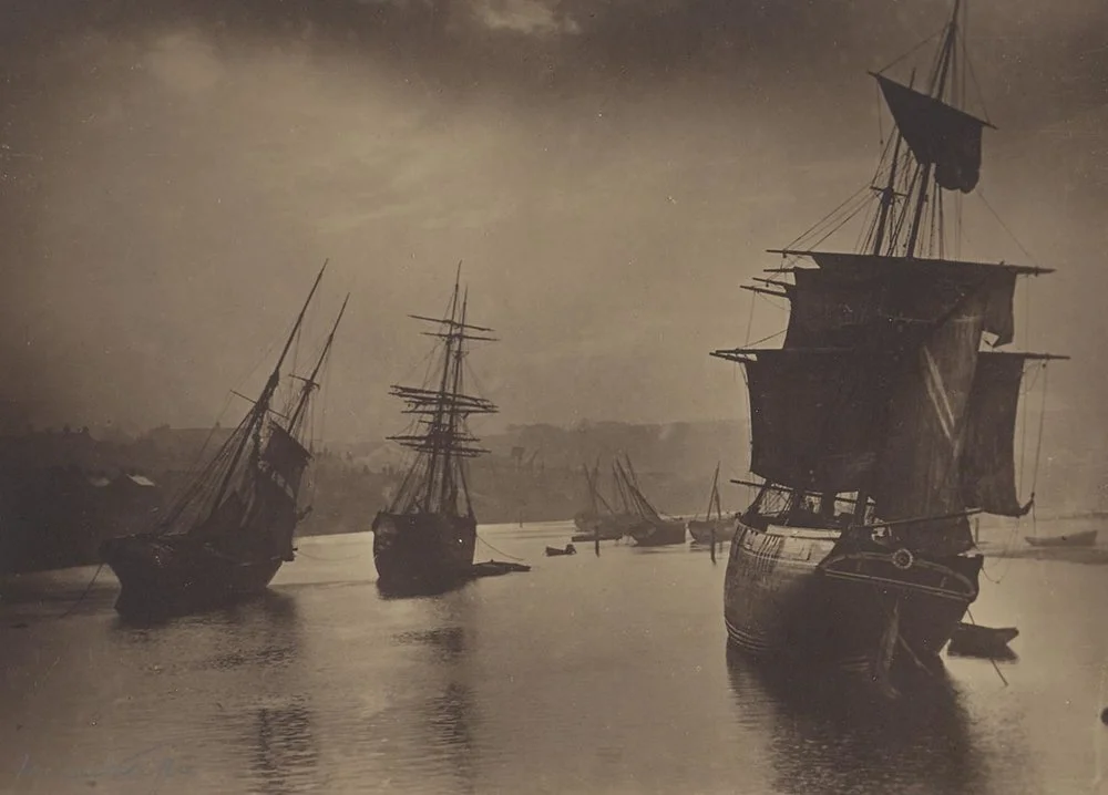 sail boats titlting in wind