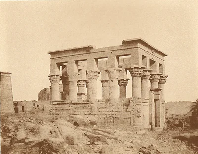 ruins pillar hill