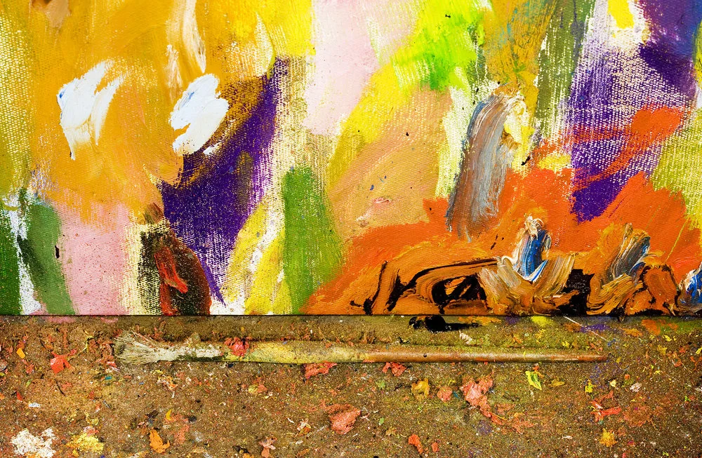 photo messy paintbrush edge of colorful painting