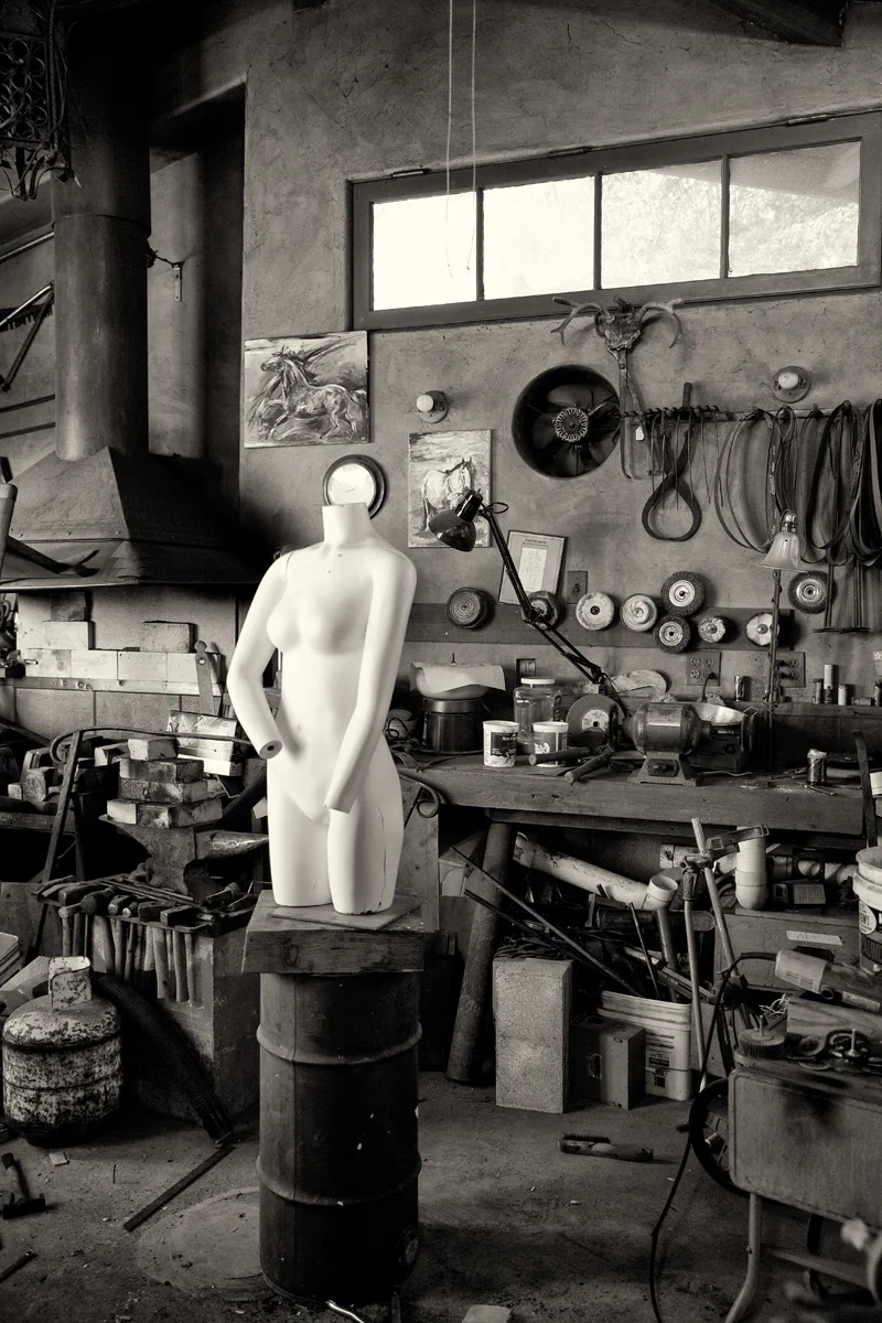 mannequin in shop