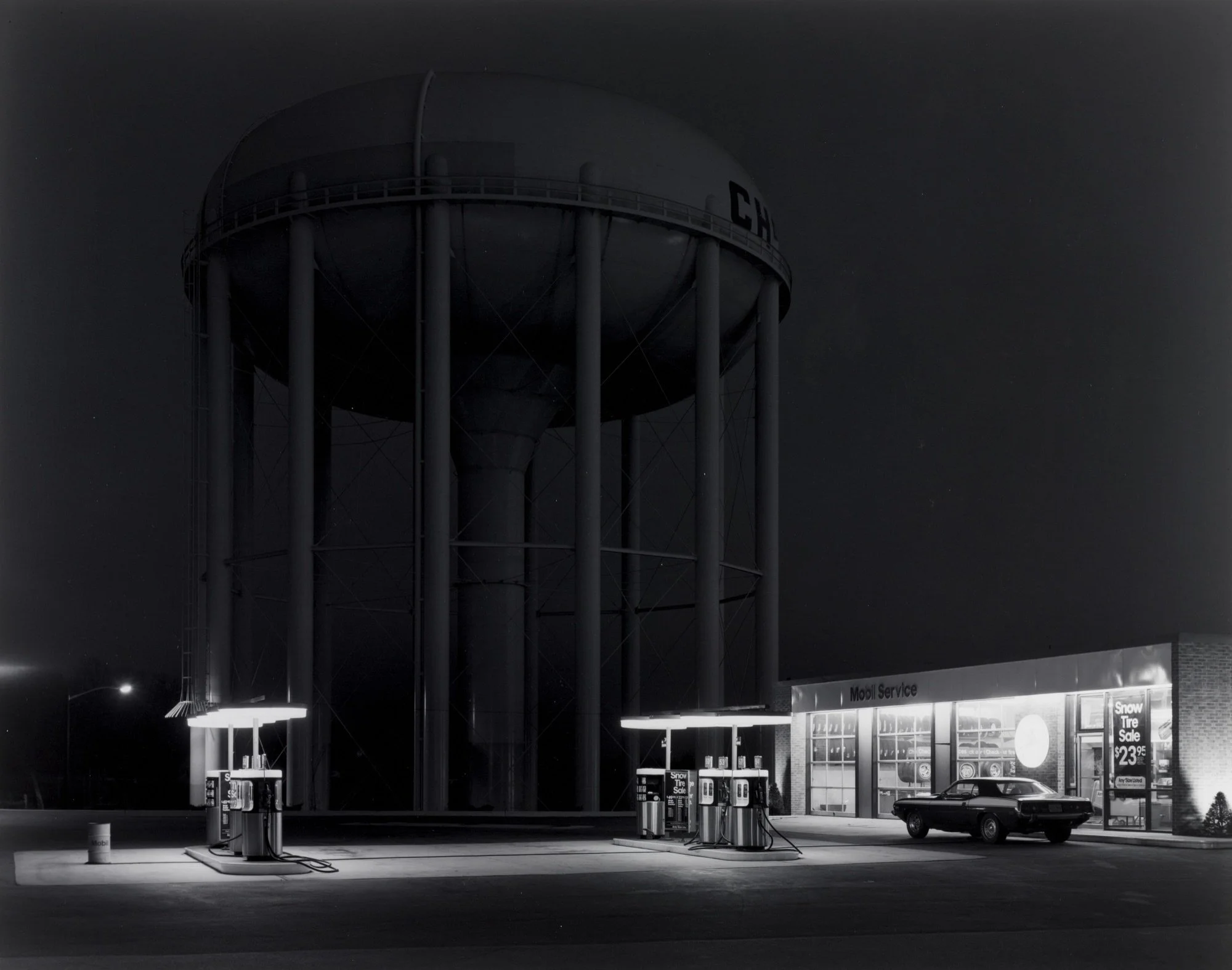 Just in, a 16x20&rdquo; of George Tice&rsquo;s &ldquo;Petit&rsquo;e Mobil Station, Cherry Hill, New Jersey&rdquo; taken in 1974. A quintessential capture of Americana, George referred to these studies as his &ldquo;urban landscapes.&rdquo;#georgetice