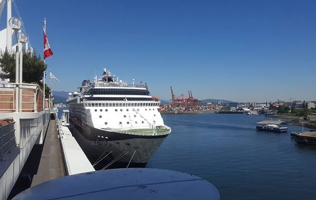 Leisure, transit, and industry on the water.
#vancitybuzz #vancityhype #vancitynow #instacanada #604now #dailyhivevan #vancouverbc #hellobc #instagramvancouver #viawesome #vancouverisawesome #yvr #yvrnow #pnw #pnwonderland #pnwonderlust #justgoshoot 