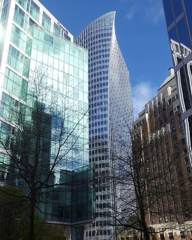 Shades of blue.
#narcityvancouver #hellobc #604now #dailyhivevan #vancitybuzz #vancityhype #vancitynow #vancouverbc #instagramvancouver #viawesome #vancouverisawesome #instacanada #yvr #yvrnow #way2ill #artofvisuals #ig_color #ig_supervizor #ig_captu