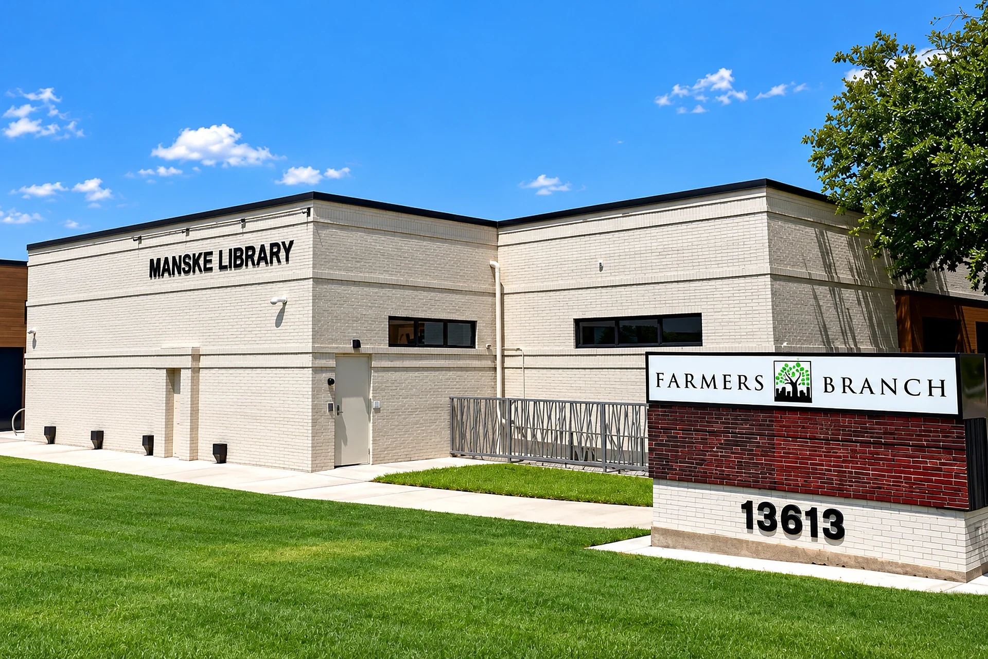Farmers Branch Manske Library, Farmers Branch, TX