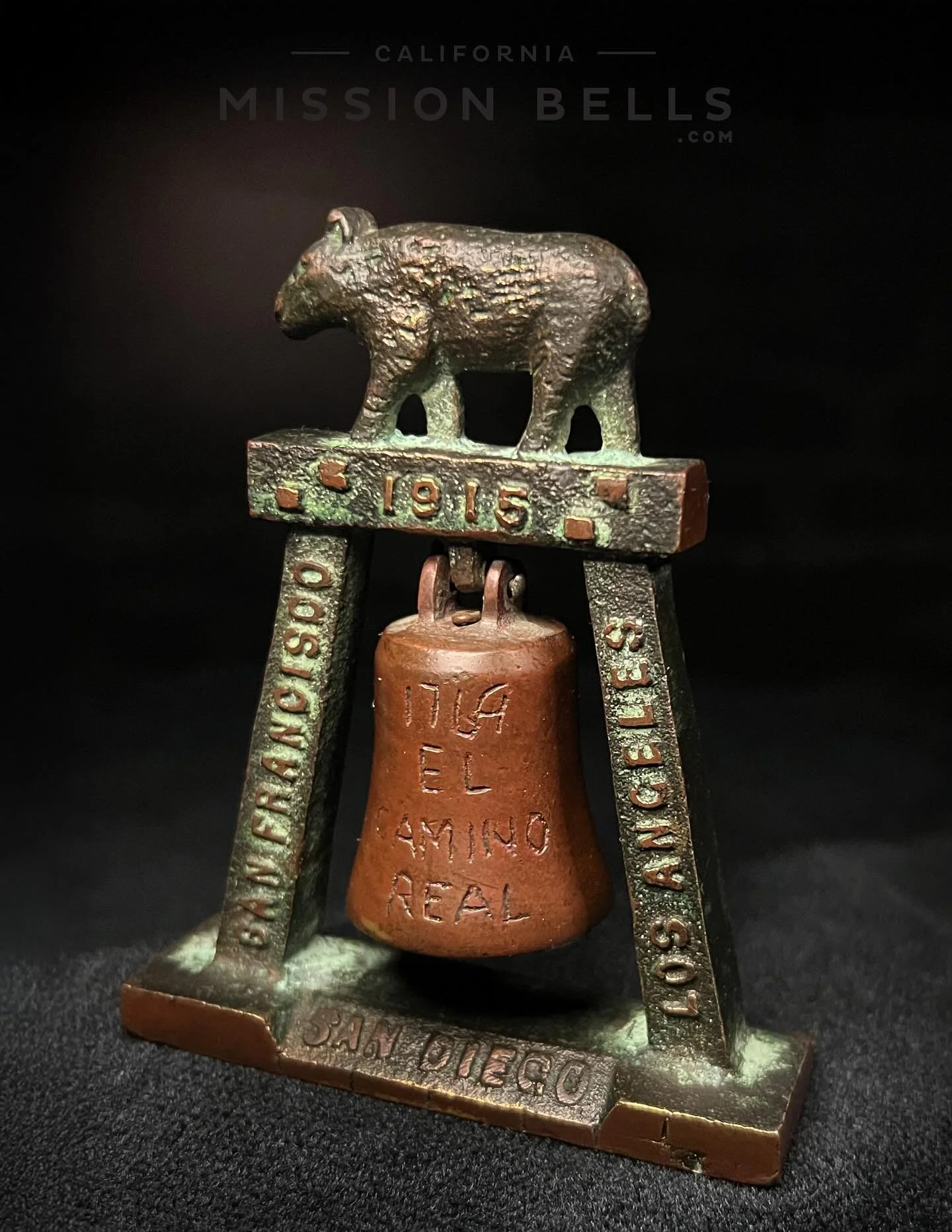 Incredibly rare antique souvenir commemorating the Panama-California Exposition (a world exposition held in Balboa Park in San Diego between 1/1/1915 and 1/1/1917) and California&rsquo;s El Camino Real. 
*
*
*
#panamacaliforniaexposition #missionbell