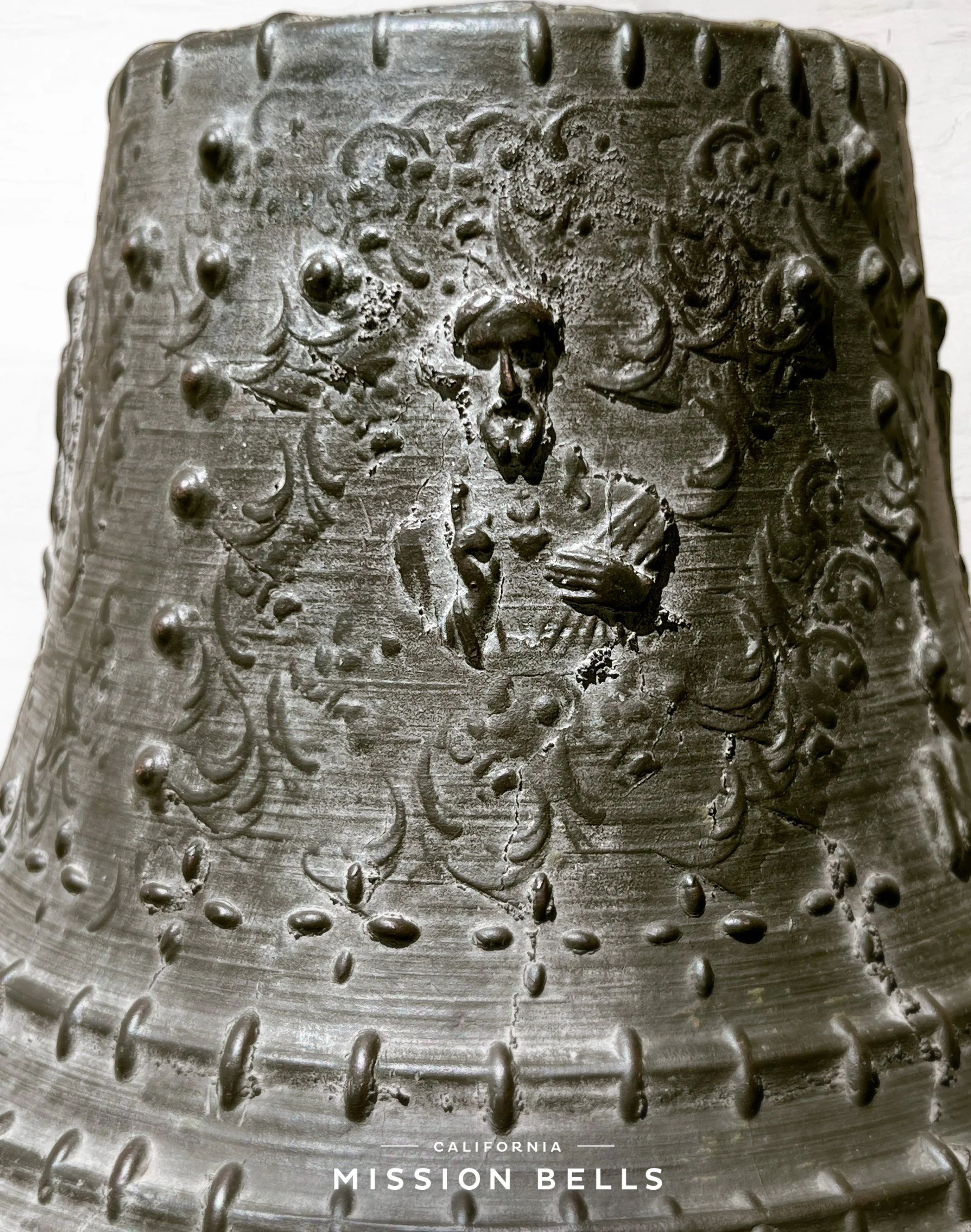 12.5_ 1810 Mission Bell Virgin, Christ 1e.jpg