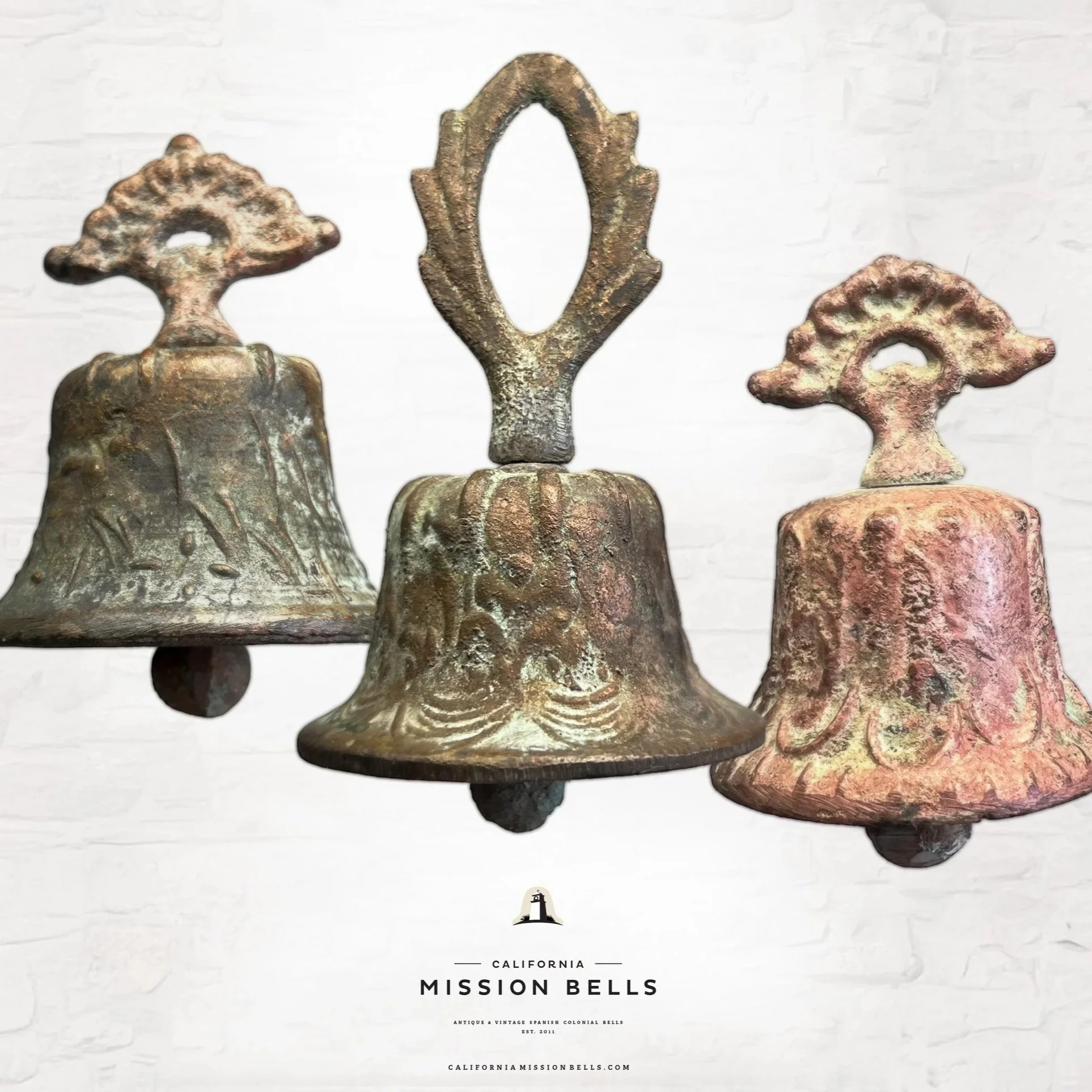 Ornate Handbell Trio, Smalls