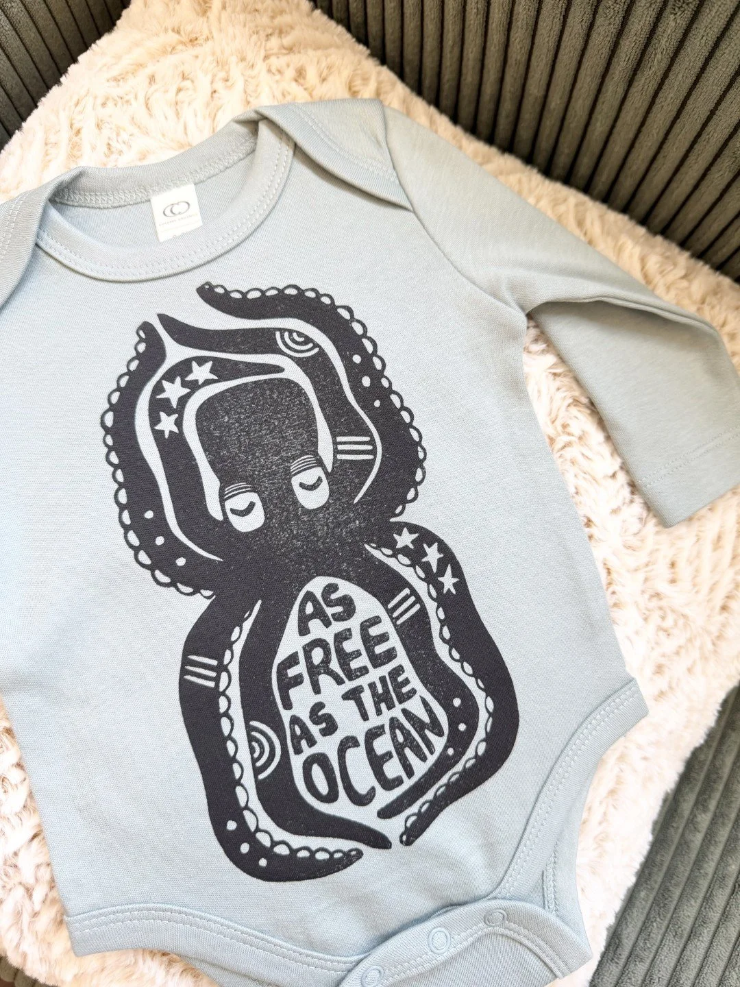 Hippie Octopus Baby Onesie_003.jpg