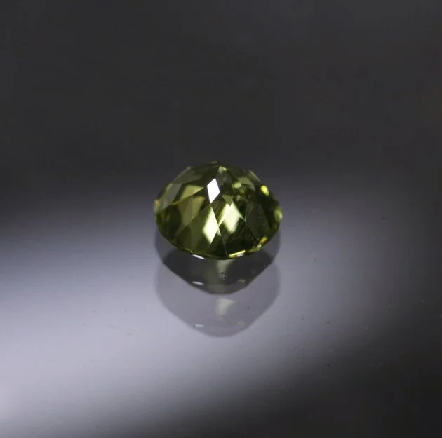 PallasitePeridot0.34ctII.jpg