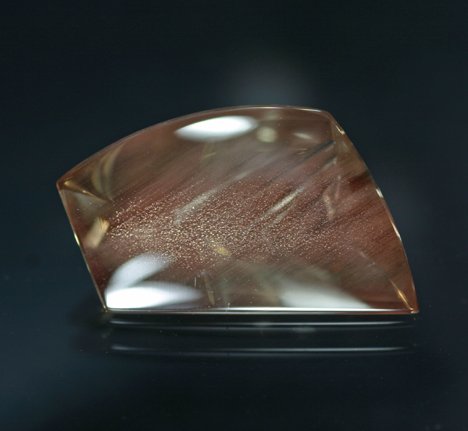 7.10 ct. Oregon Sunstone by Tom Munsteiner