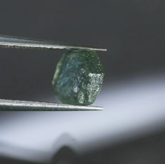 1.64 ct. Montana Sapphire Crystal
