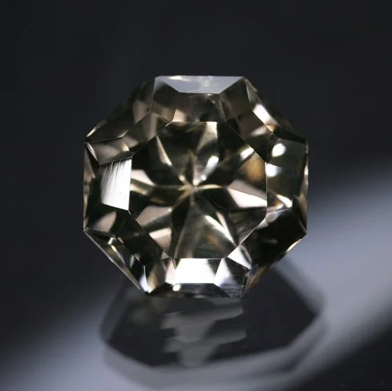 15.89 ct. Iowa Barite