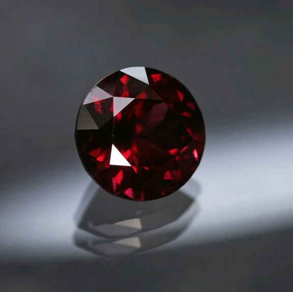 4.87 ct. Tanzanian Rhodolite