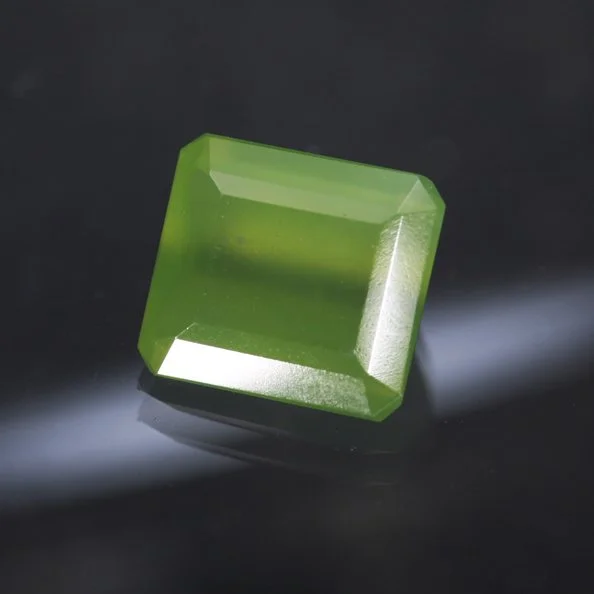 5.53 ct. Indonesian Antigorite