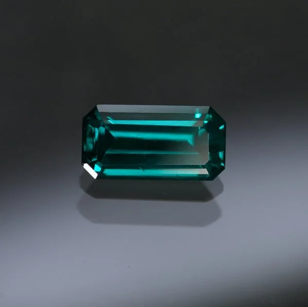 0.89 ct. Dioptase
