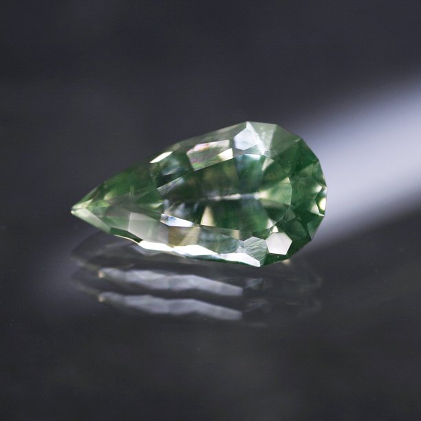 2.74 ct. Daylight Fluorescent Opal