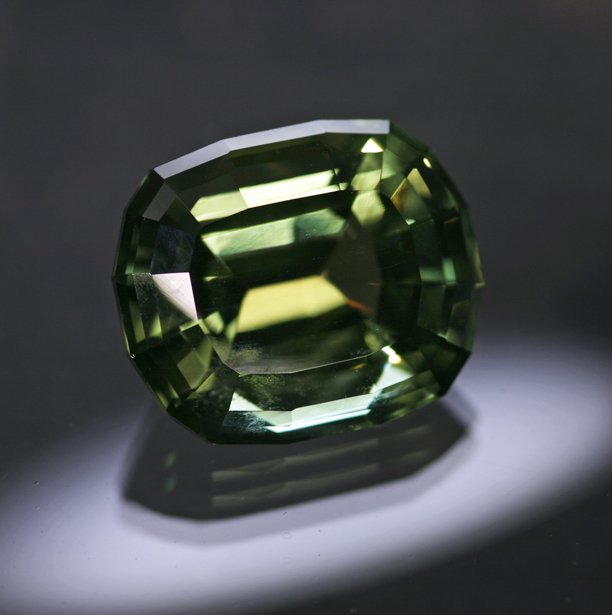 *RESERVED* 32.33 ct. Brazilian Apatite