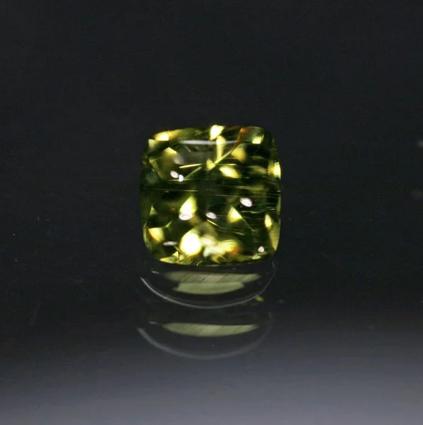 PallasitePeridot0.33ctIII.jpg