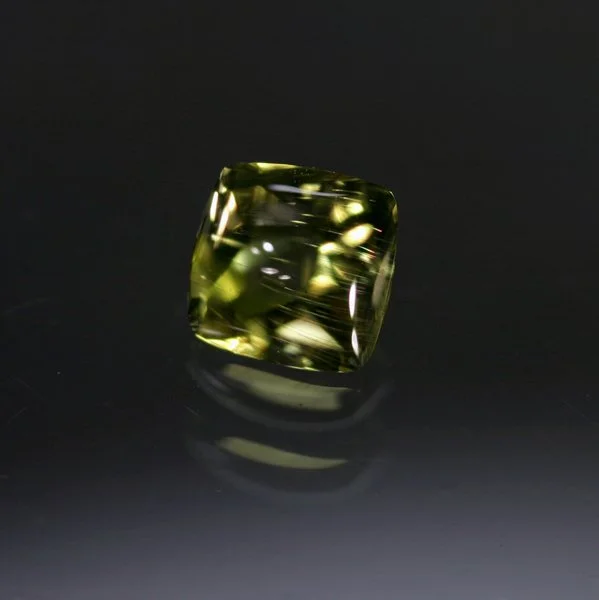 PallasitePeridot0.33ctIV.jpg