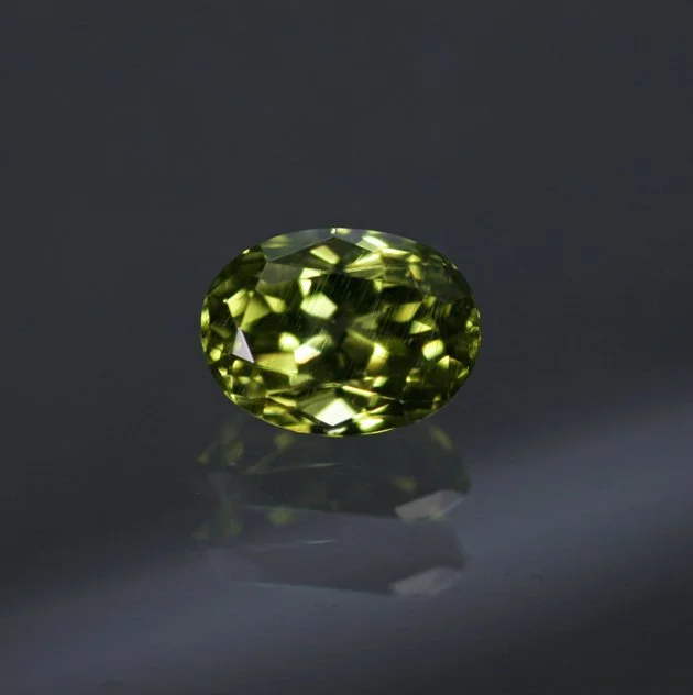 PallasitePeridot0.47ctII.jpg