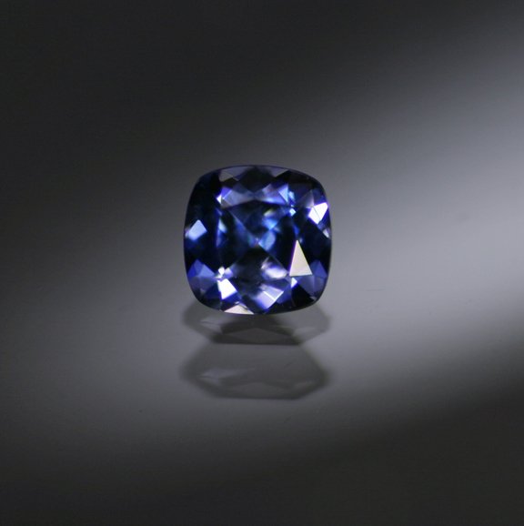 Benitoite0.29ctI.jpg