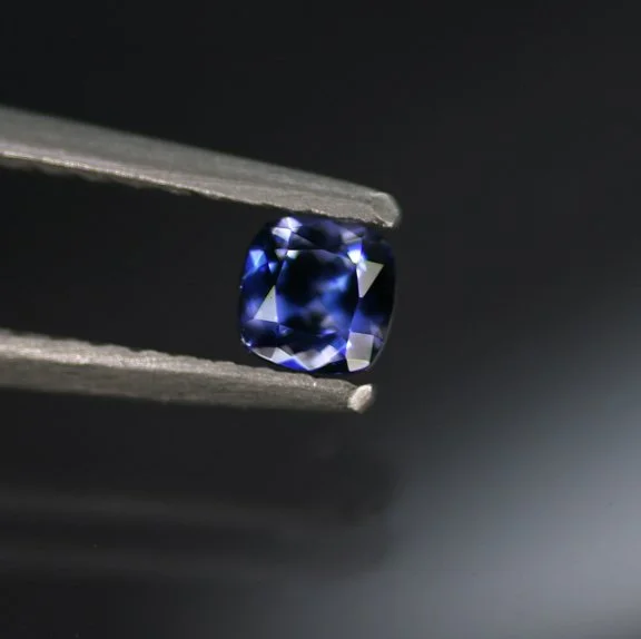 Benitoite0.29ctIV.jpg
