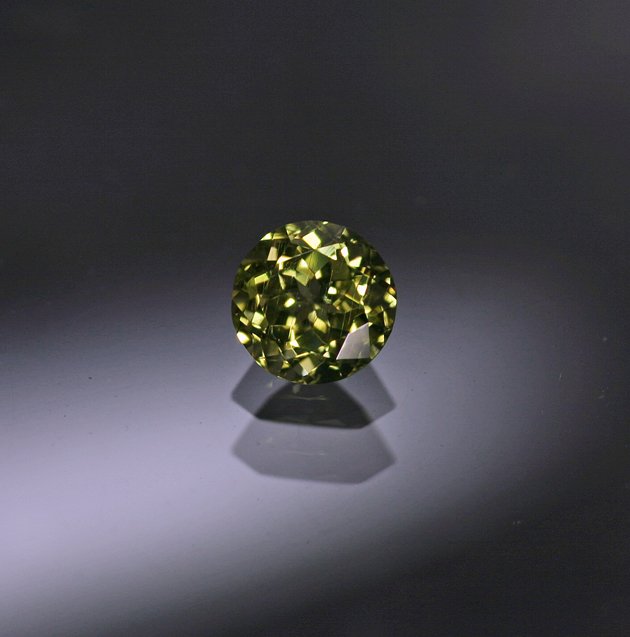 PallasitePeridot0.34ctI.jpg