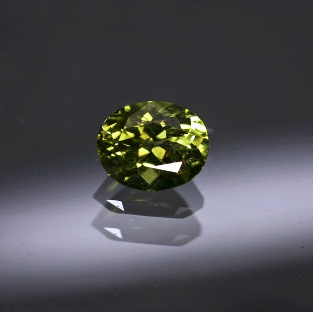 PallasitePeridot0.59ctIV.jpg