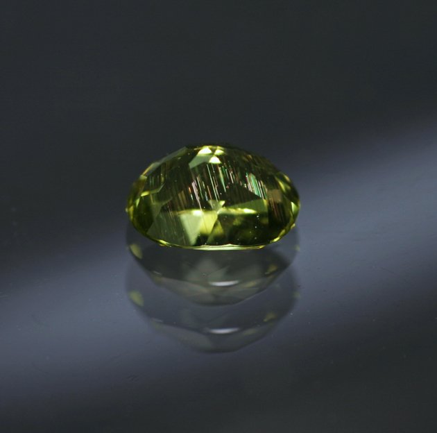 PallasitePeridot0.47ctIII.jpg