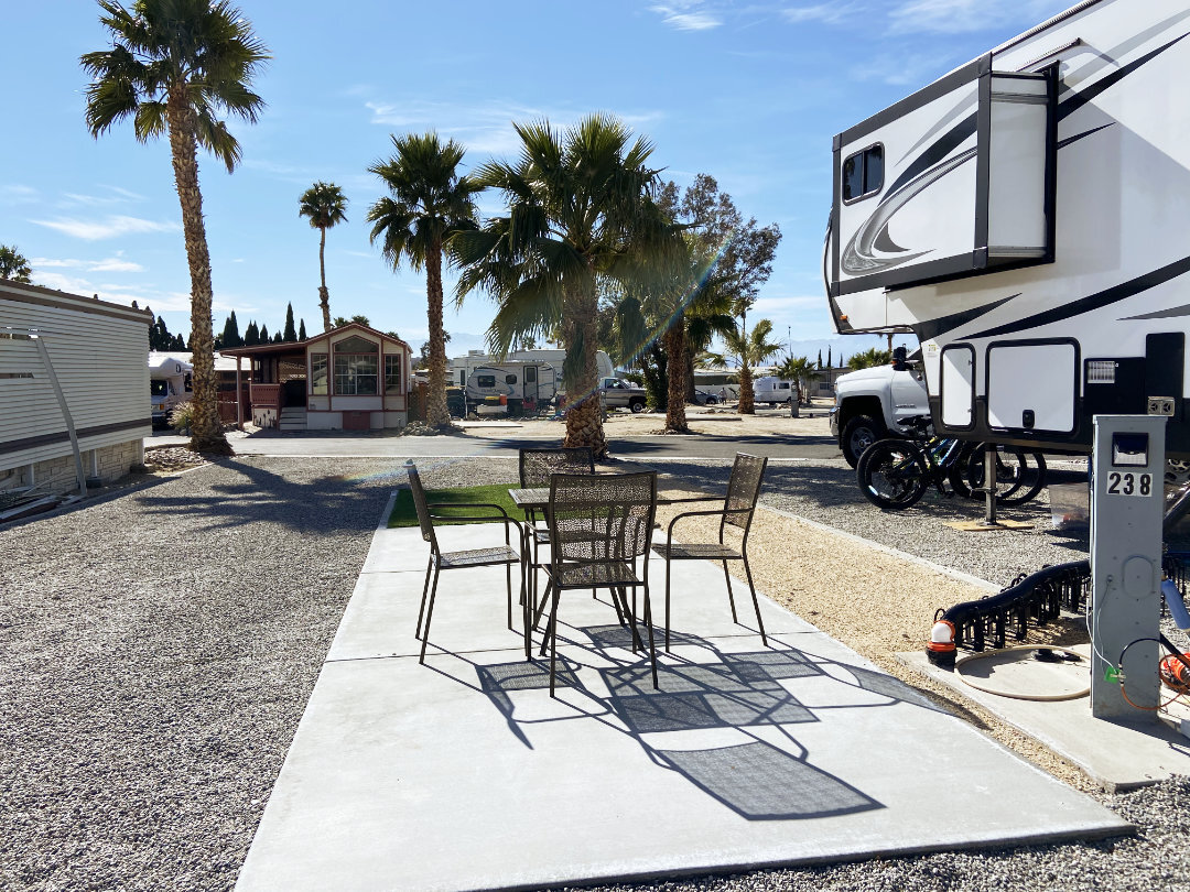 upgraded-rv-site-table-chairs.jpg