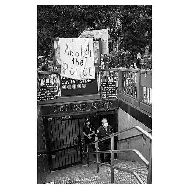 City Hall Autonomous Zone, New York City, June 25, 2020. Kodak Tri-X 400 #35mm
.
.
.
.
.
#blm #acab #justiceforgeorgefloyd #justiceforahmaud #justiceforbreonnataylor #minoltacle #revolt_nyc #analogphotography #occupycityhall #kodaklosers #aintbadmaga
