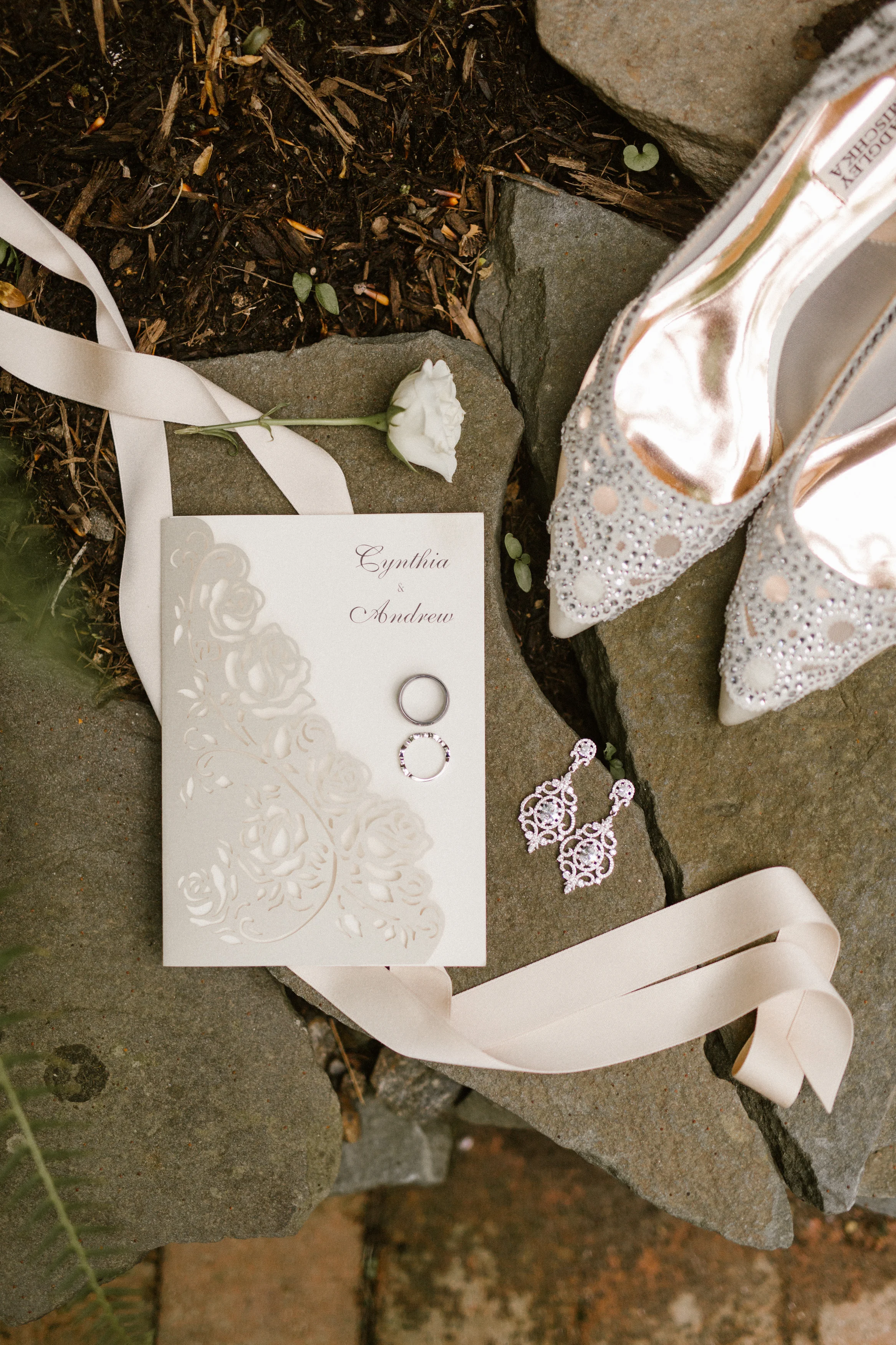 2017CindyAndrewWedding_Prep-16.jpg