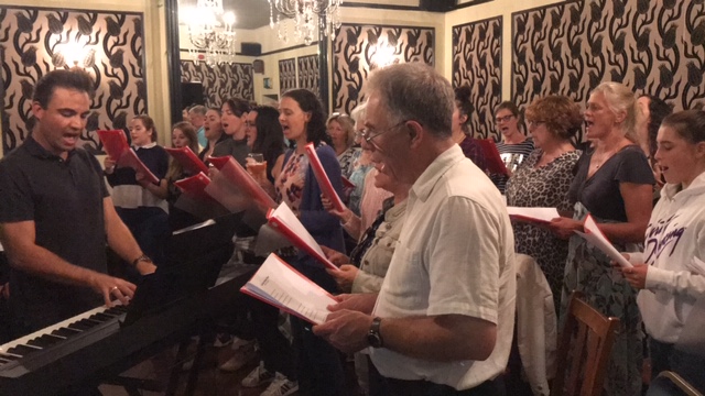 Pub Choir Success!