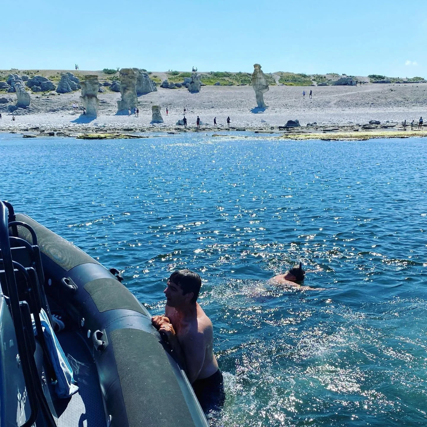 Bad och snorkling - jakten efter raukar under ytan 🗿☀️