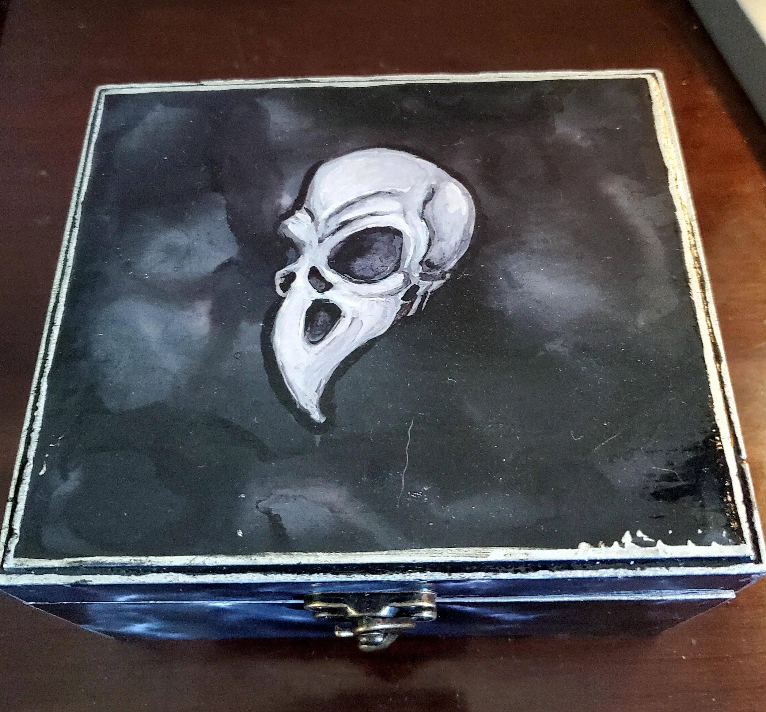 Bird Skull dice box