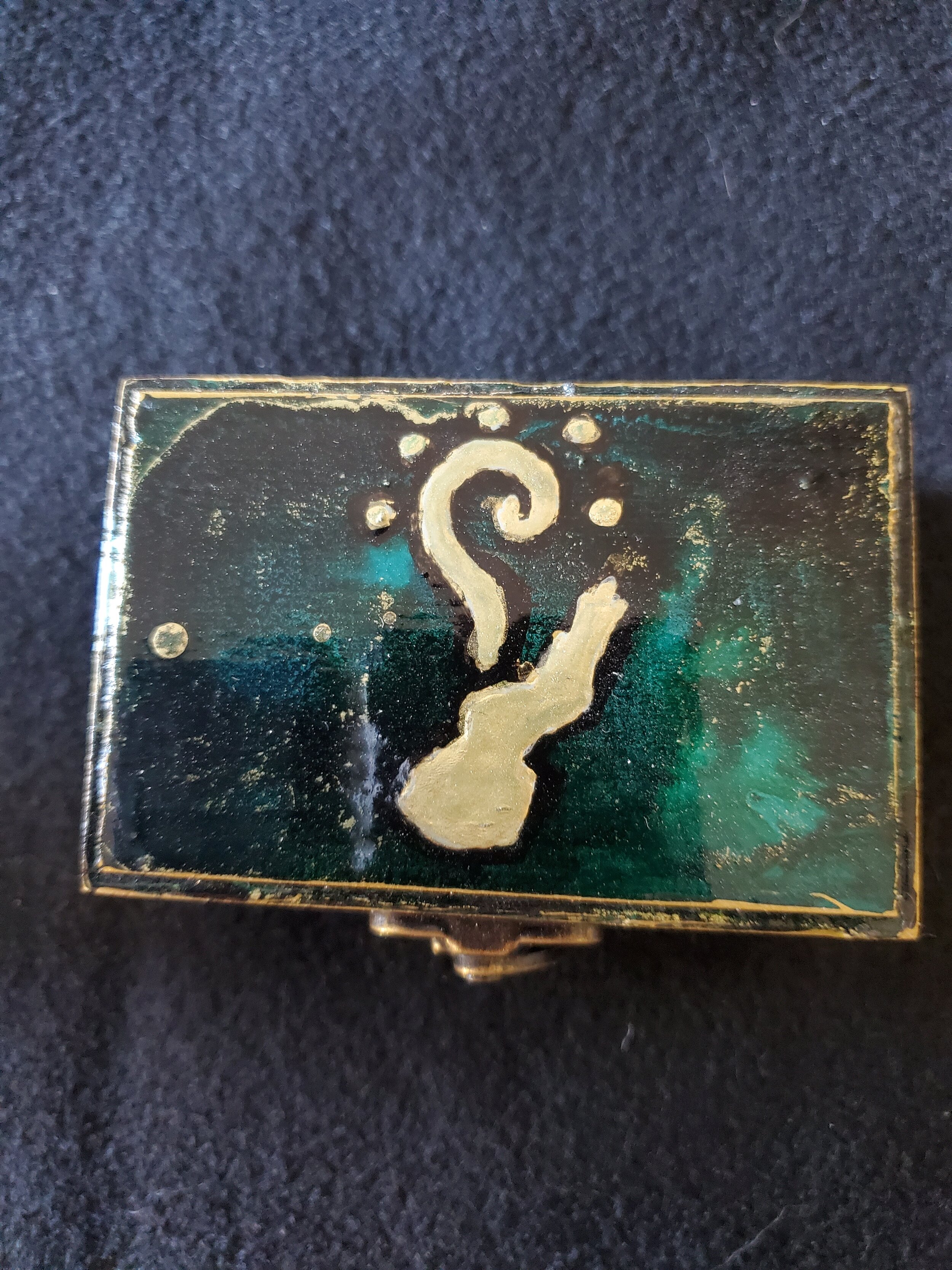 Wizard dice box