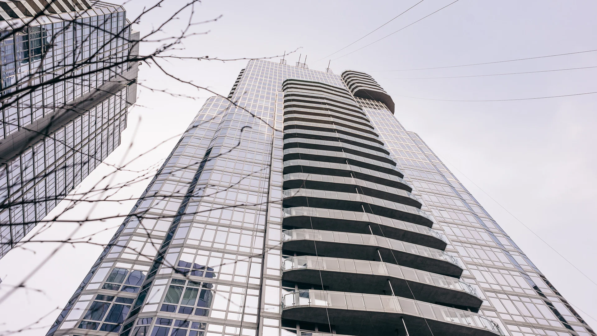 101holdings-55559th-full.jpg