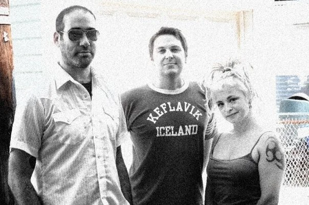 girl loves distortion's 'you better run...' earns praise from the daily vault