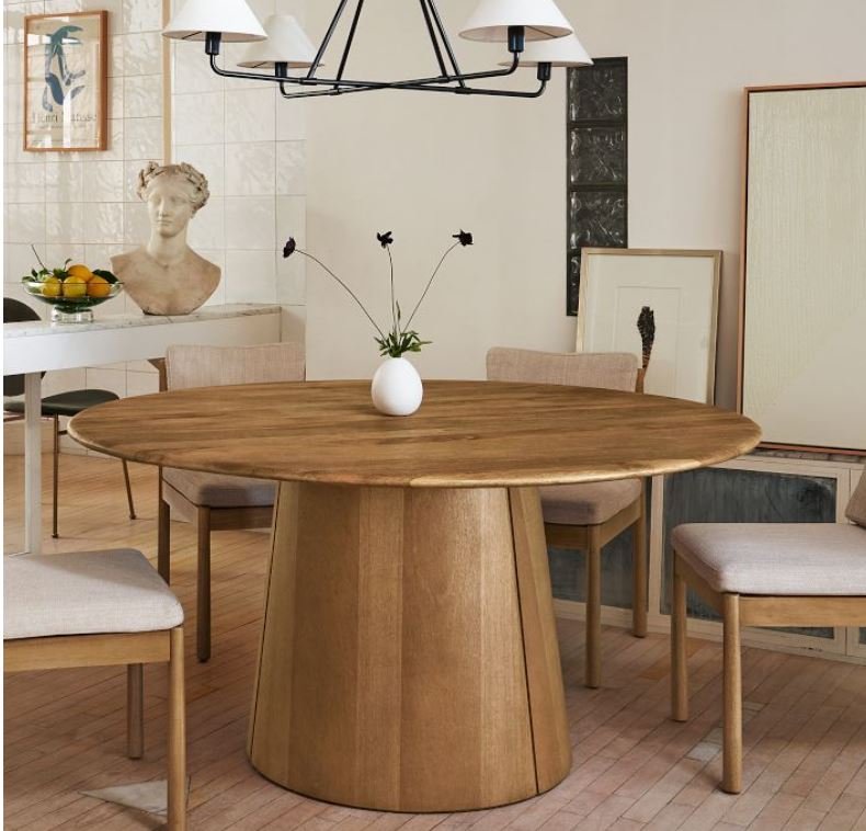 light wood round table.JPG