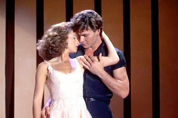 0_DirtyDancing-Jonny-and-Baby-dance.jpg