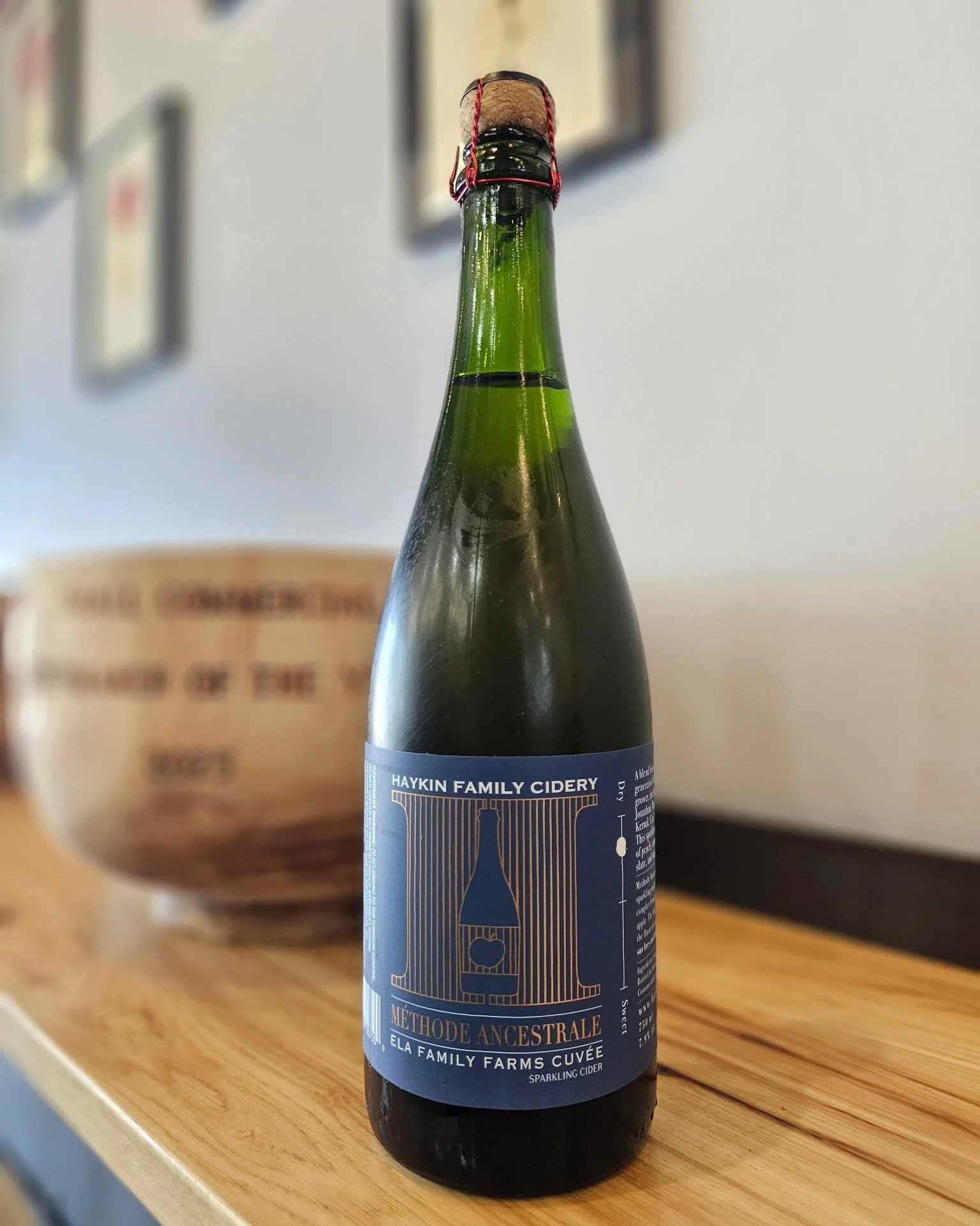 🍎 Down to 6 seats for Meet Your Maker with Steve Ela, August 14. A night of older Ela vintages you can't get anywhere else, small bites, and a brand new Ela cider poured this night only. 🥂

A late frost took the Ela family's whole crop this spring,