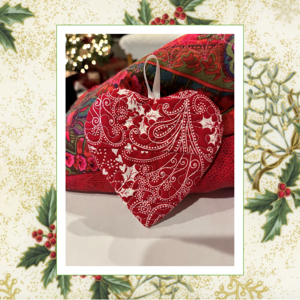 Heart-shaped fabric ornament back easy opening for turning