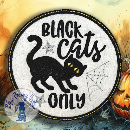 Black-Cat-Halloween-Coaster-machine-embroidery-design.png