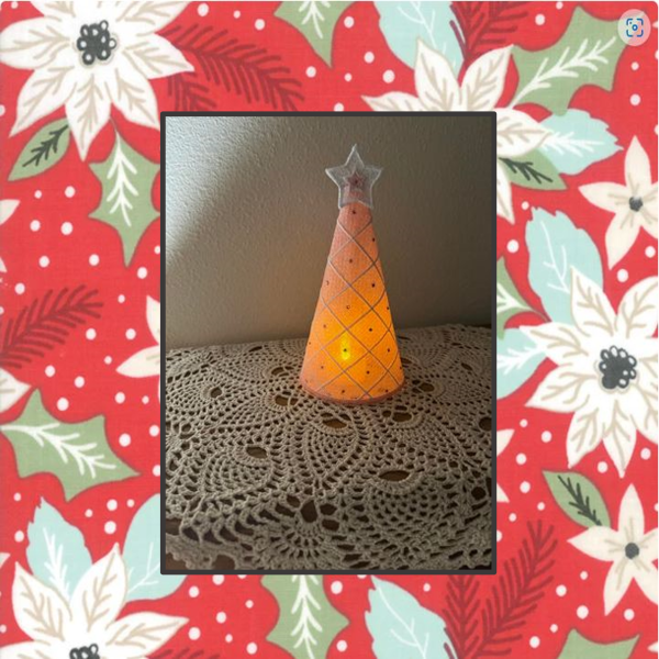 christmas-lace-fsl-striped-tree-2-digital-machine-embroidery.png