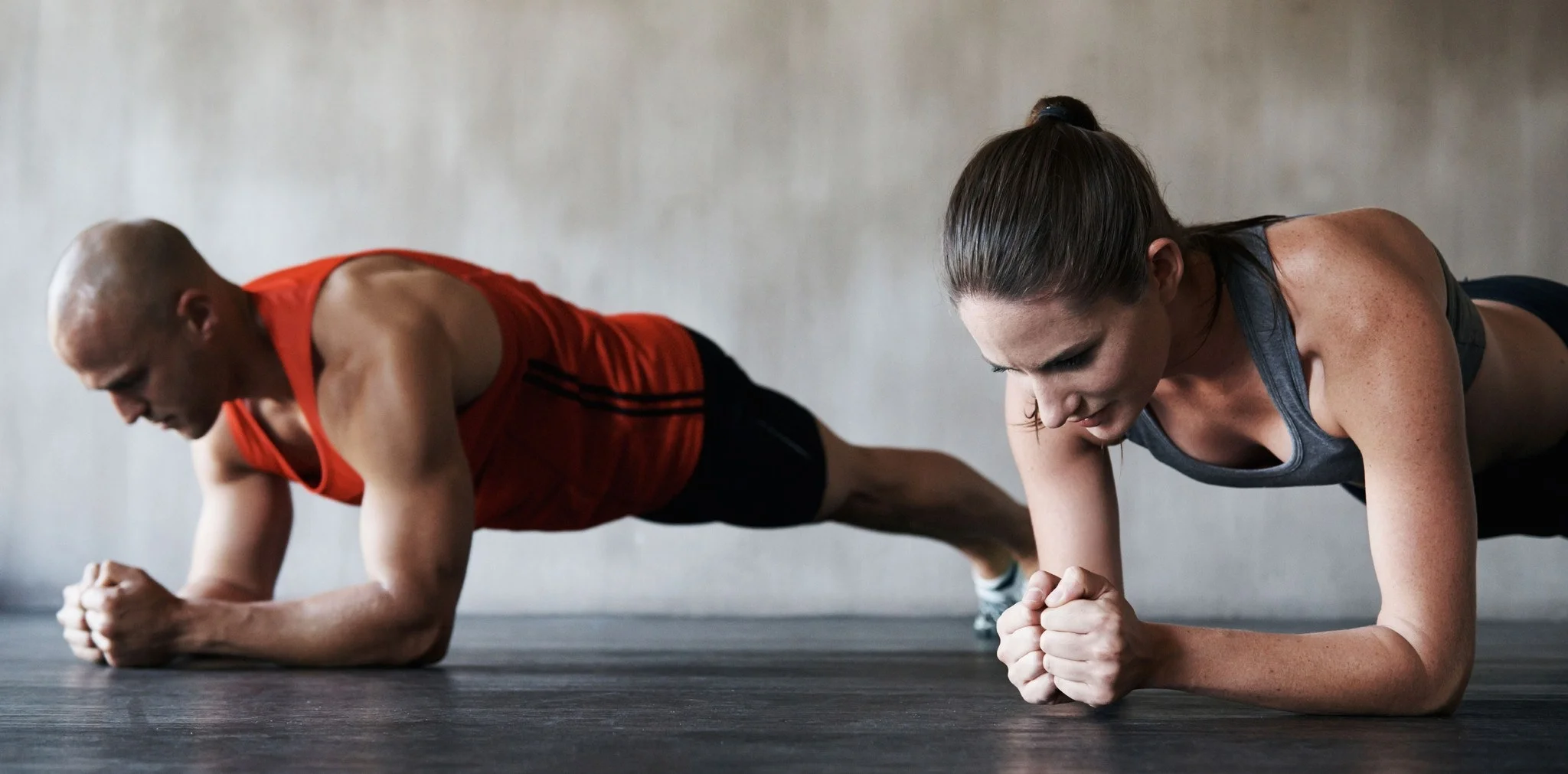 couple-planking-together.jpg