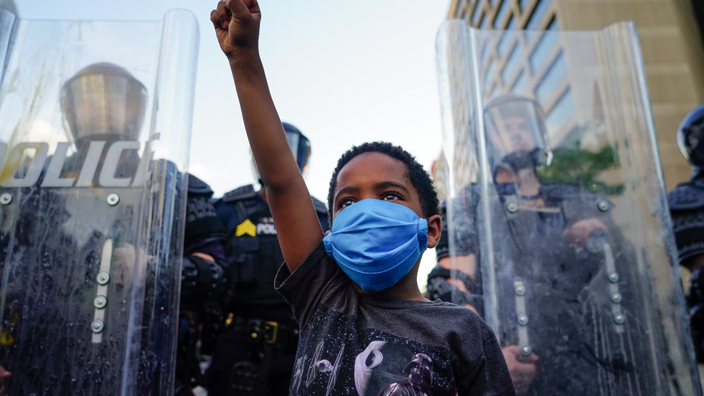 9b1fdc72-6971-4599-b58a-7fe58f93976a-large16x9_atlprotest.png