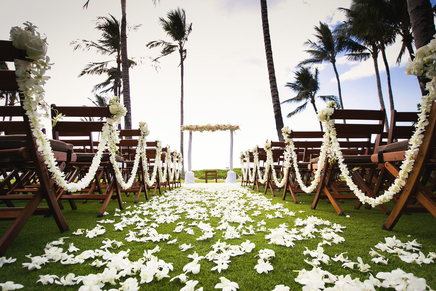 Beautiful Ceremony at Asian Wedding at Four Seasons Hualalai in Kona