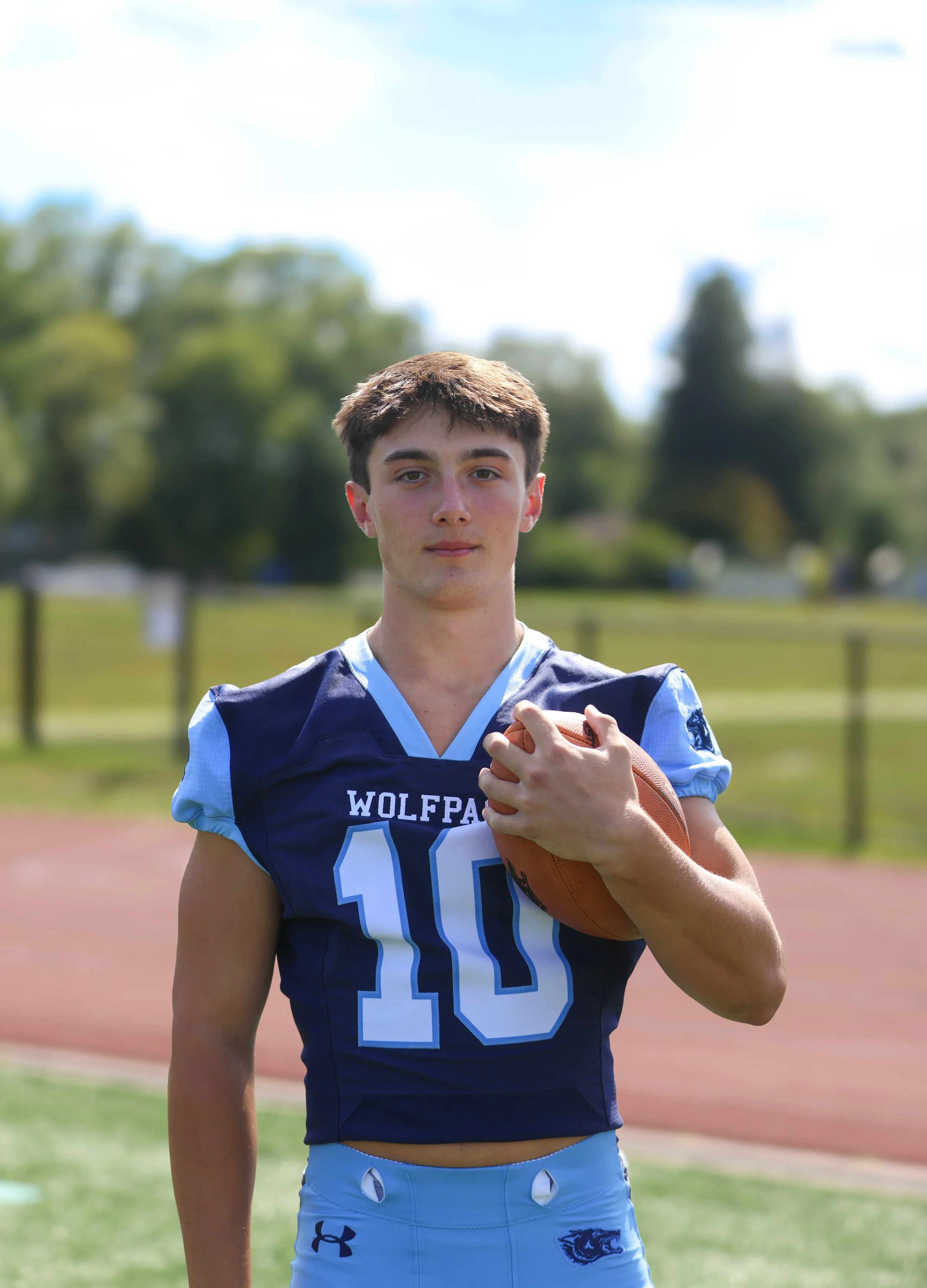 Jake DelliSanti - TE/DB