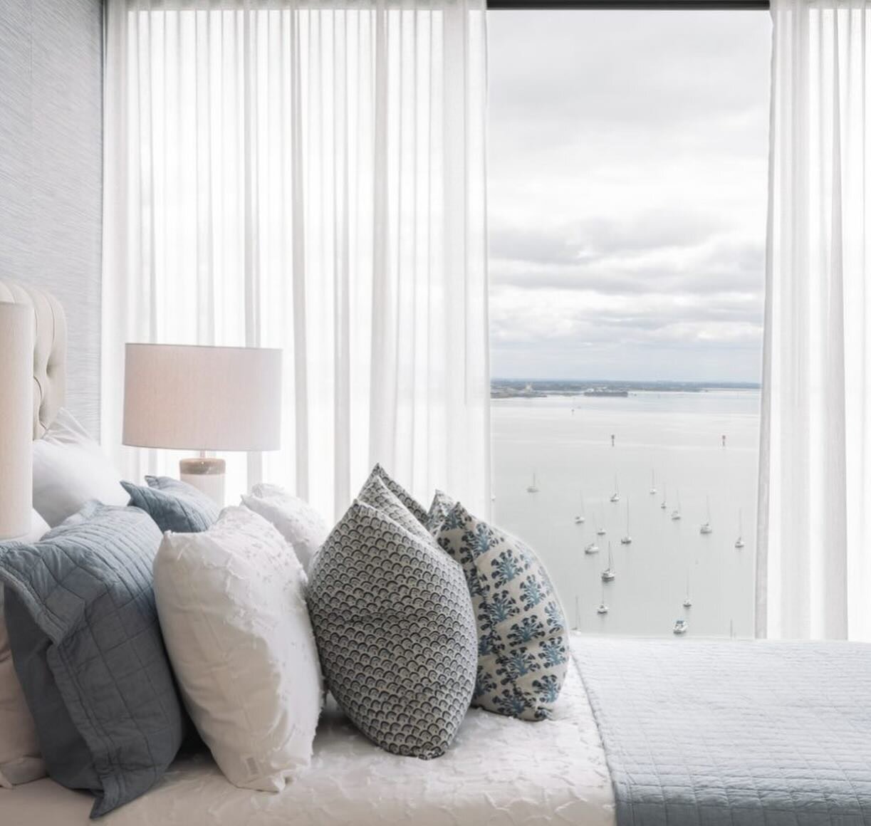 Now that&rsquo;s a view! Imagine waking up to Corio Bay in panorama every day!

We were delighted to assist @premiuminteriordesignau with custom window treatments for this project, managed by the wonderful @teamkath_braxwindowtreatments. 

Wave fold 